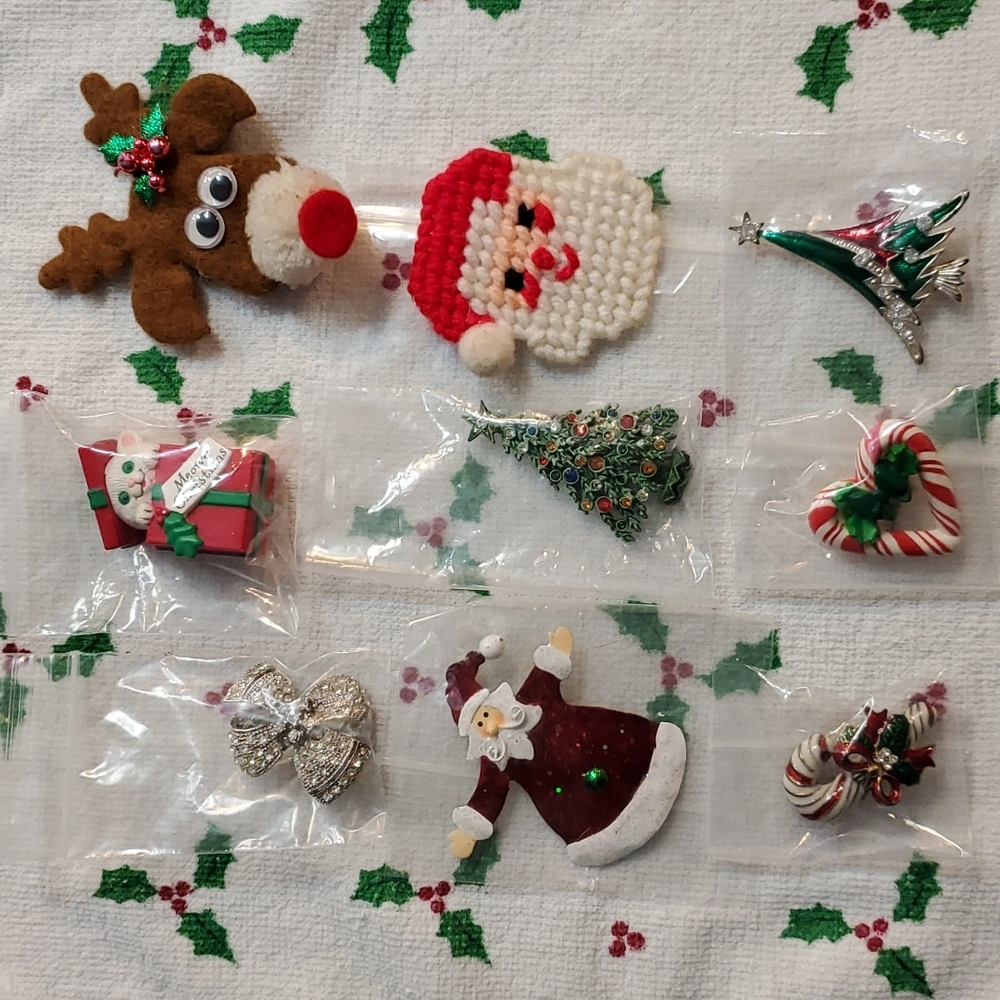 Vintage Holiday Pins